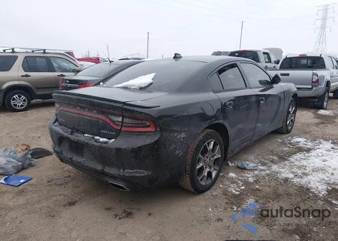 2015 Dodge Charger Sxt z USA, uszkodzony, nr VIN 2C3CDXJG6FH929463